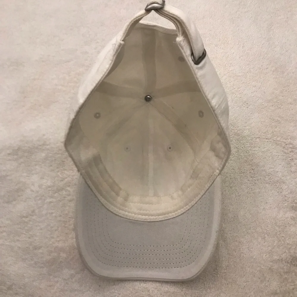 Women's Plain White Adjustable Buckle Strapped Ball Cap